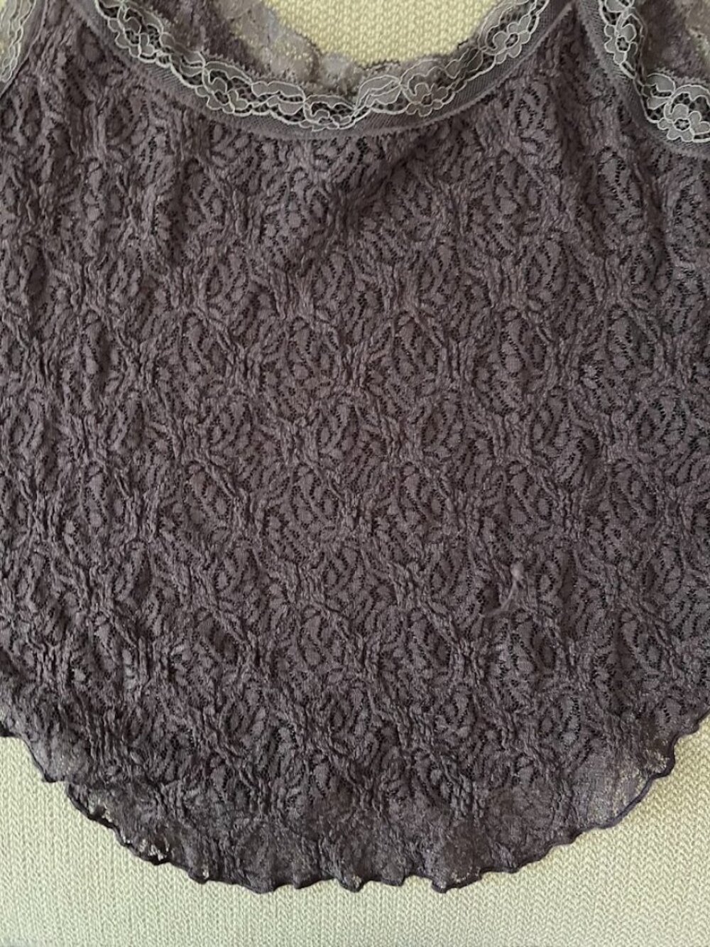 BDG Urban Outfitters Jaida Purple Plum Lace Mesh Tank Top Camisole Size Medium - Picture 4 of 13
